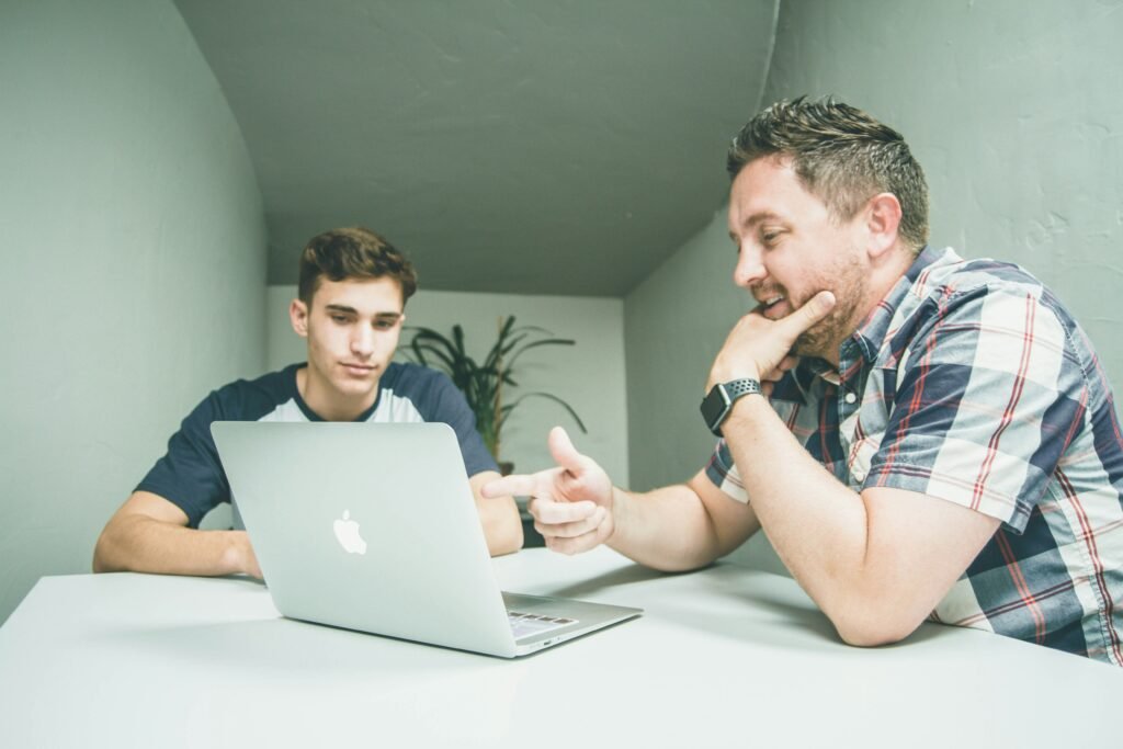 Enhancing Enterprise IT with iPlanet’s Apple Support Services